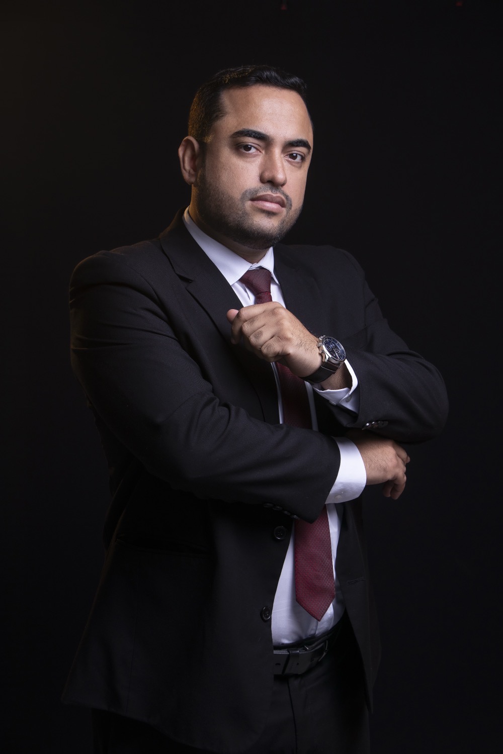 Dr. Alisson Cursino, advogado